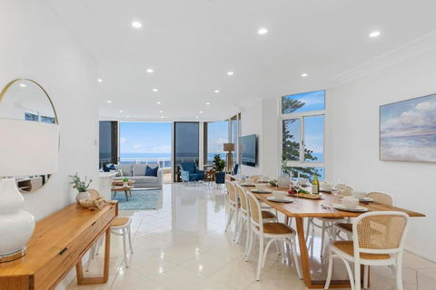 Ocean Vista Escape - A Lofty Beachfront Penthouse - Accommodation Mount Tamborine 2