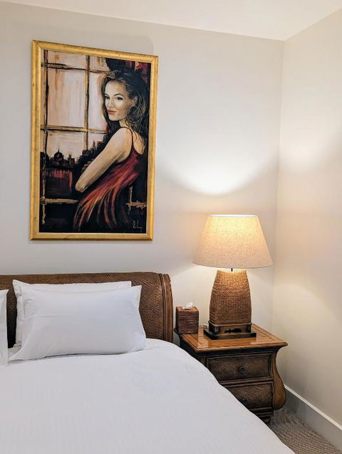 ONE Luxury Apartment - Accommodation Mount Tamborine 1