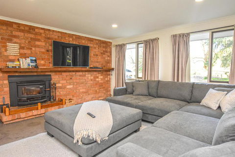 Ovens Valley Retreat - Accommodation Mount Tamborine 1