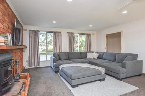 Ovens Valley Retreat - Accommodation Mount Tamborine 0