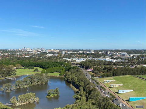 Parkside & City View In Sydney Olympic Park - Accommodation Mount Tamborine 1