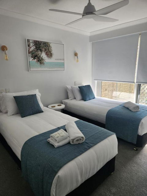 Pacific Surf Absolute Beachfront Apartments - Accommodation Mount Tamborine 3