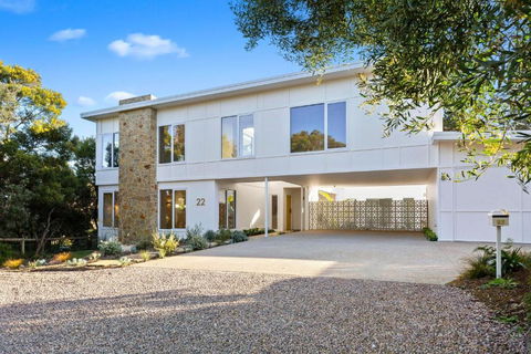 Palm Springs Hideaway - Accommodation Mount Tamborine 3