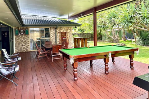 Pandanus Paradise. Newly Renovated 4 Bedroom Home - Accommodation Mount Tamborine 1