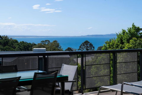 Panoramic Ocean Penthouse - Accommodation Mount Tamborine 0