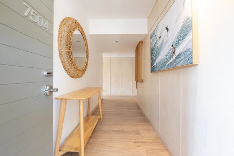 Panoramic Ocean Penthouse - Accommodation Mount Tamborine 1