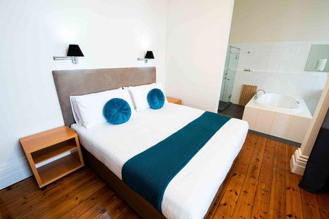 Park Hotel - Accommodation Mount Tamborine 2