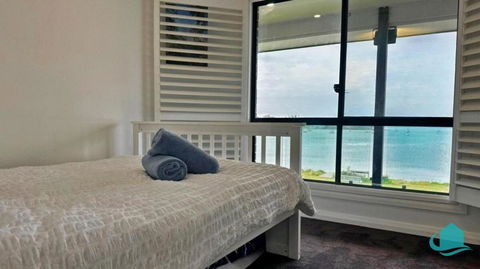 Peace In Paradise Near Nelson Bay- Waterviews, Spa, Adventures - Accommodation Mount Tamborine 1