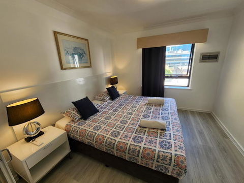 PERTH CBD APARTMENTS - Accommodation Mount Tamborine 2