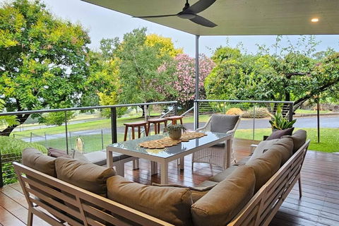 Perfect Country Home - Accommodation Mount Tamborine 0