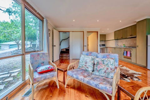 Perfect View Retreat In Forest - Accommodation Mount Tamborine 3