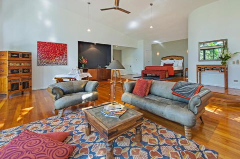Pethers Rainforest Retreat - Accommodation Mount Tamborine 1