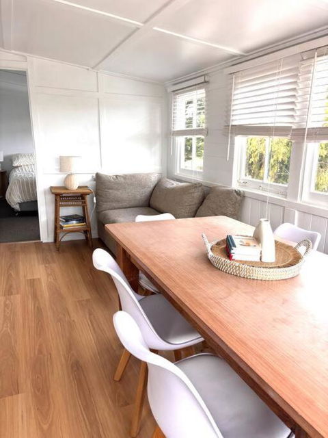 Pine Cottage - Accommodation Mount Tamborine 1