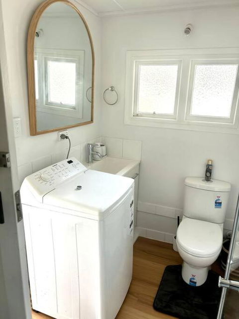 Pine Cottage - Accommodation Mount Tamborine 2