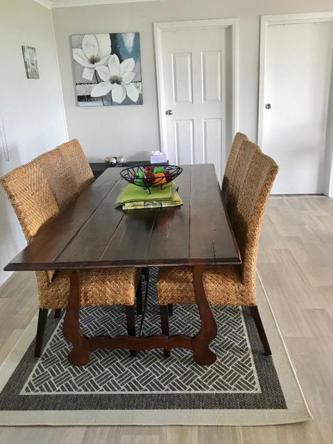 Pine View Holiday Rental - Accommodation Mount Tamborine 3