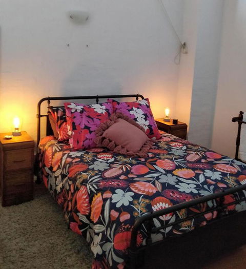 Pips On Mitchell - Beautiful Historic Apartment - Accommodation Mount Tamborine 1