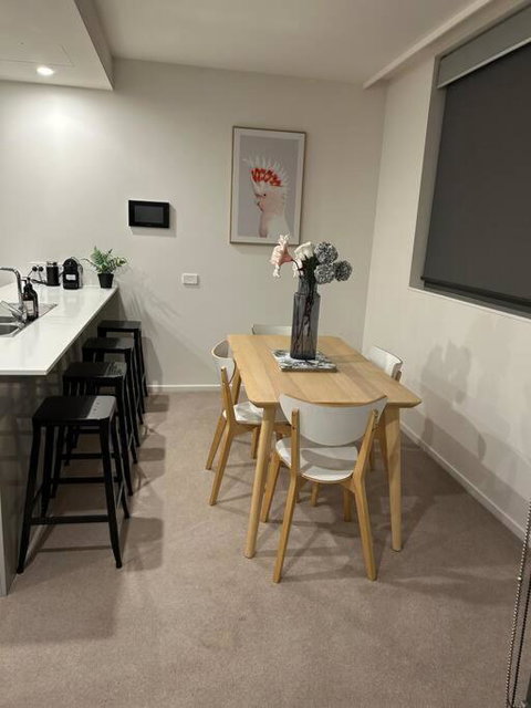 Plush Apartment On Mort - Accommodation Mount Tamborine 2