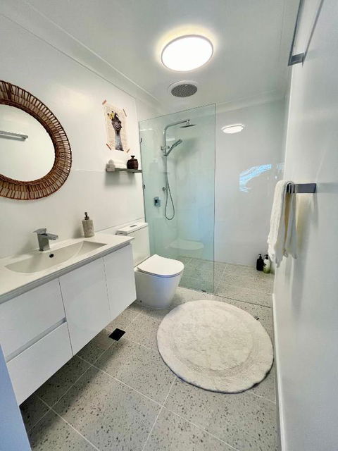 Point Clare - Relax And Unwind - Greenery & Birdsongs - Accommodation Mount Tamborine 2