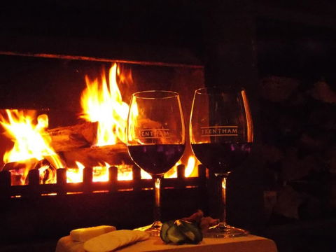 Port McCrae - Accommodation Mount Tamborine 0