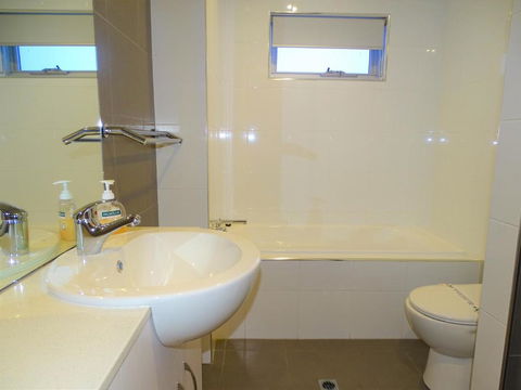 Port Vincent Seaside Apartments - Apartment 1 - Accommodation Mount Tamborine 3