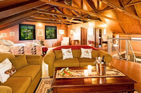 Possum Lodge At Cloudhill Estate - Accommodation Mount Tamborine 0