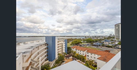 Private Bedroom And Bathroom In A Shared Apartment - Accommodation Mount Tamborine 3