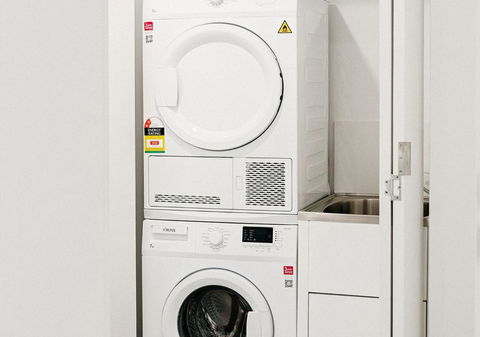 Rambla At Perry House - Accommodation Mount Tamborine 3