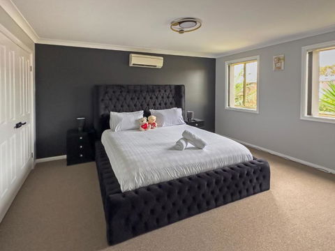 Prestons Dream Holiday 4 Bedroom - Accommodation Mount Tamborine 0