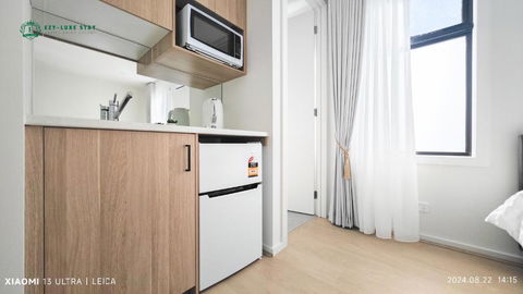 Private Suite With Queen Bed TV - Room 11 - Accommodation Mount Tamborine 2