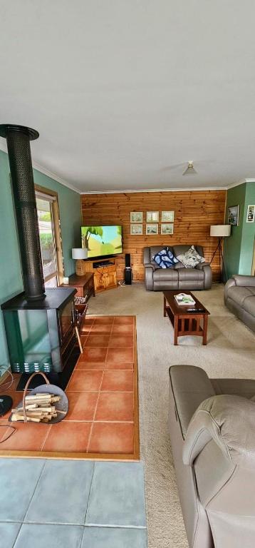 Prom Coast - Beach Abode - Sandy Point - Accommodation Mount Tamborine 3