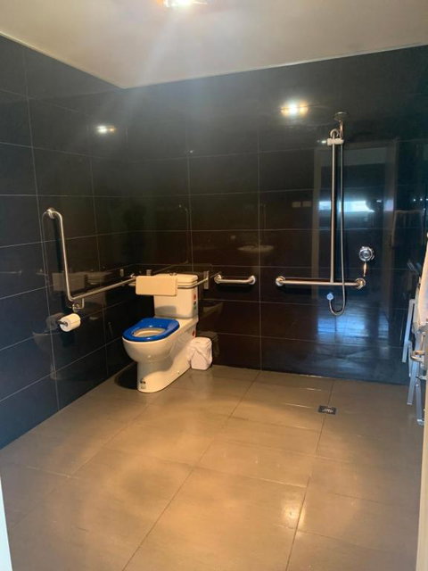 Queens Arms Hotel - Accommodation Mount Tamborine 1