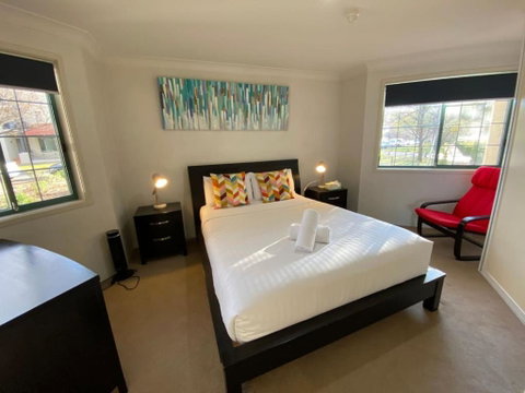 Quiet 2 Bedroom Apt In The Heart Of Old Kingston - Accommodation Mount Tamborine 2