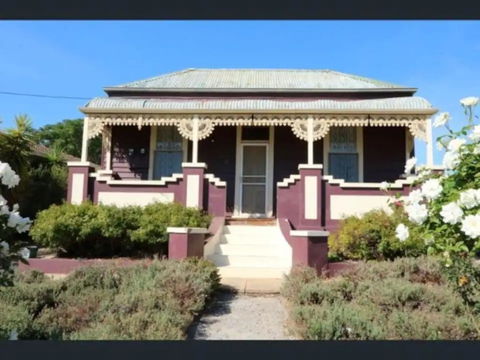 R&R Blue Diamond Luxury Cottage Maryborough, Vic - Accommodation Mount Tamborine 0