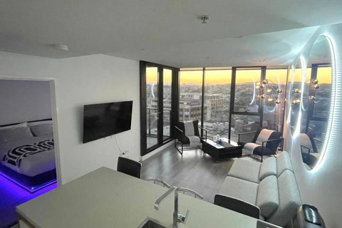 Radiance Residence RnR - Accommodation Mount Tamborine 0