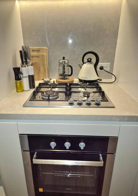 Radiance Residence RnR - Accommodation Mount Tamborine 2