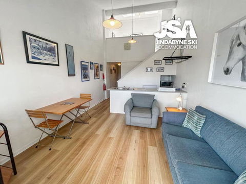 Razorback 3 - Accommodation Mount Tamborine 2