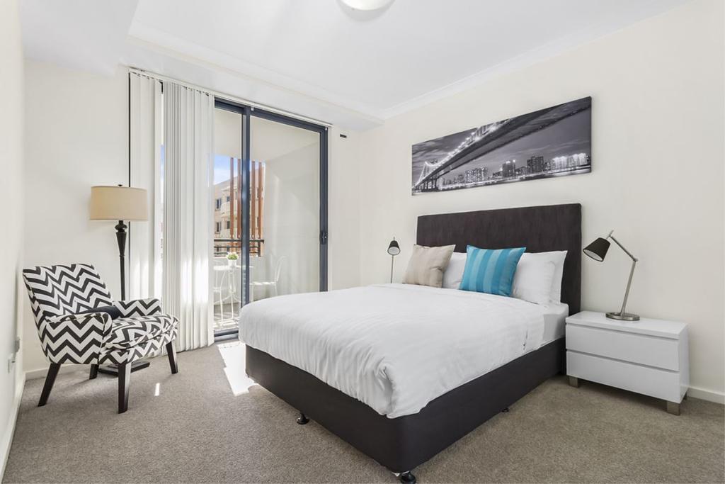 Liverpool NSW Accommodation Mount Tamborine