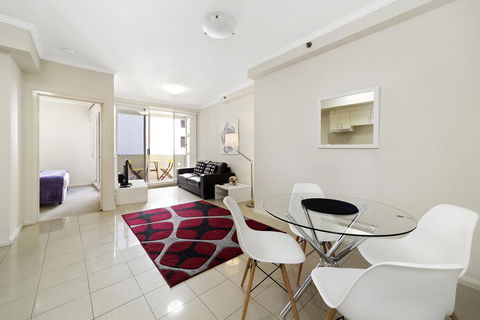 Astra Apartments Sydney - Kent Street - Accommodation Mount Tamborine 1