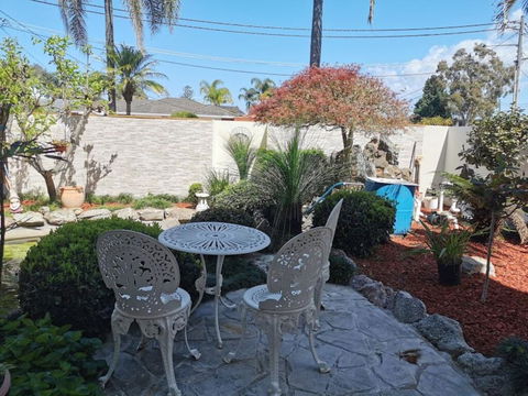Attached Self Service Waterfront Whole Villa - Sydney - Accommodation Mount Tamborine 3