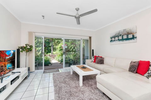 Attenborough Apartments - Accommodation Mount Tamborine 2