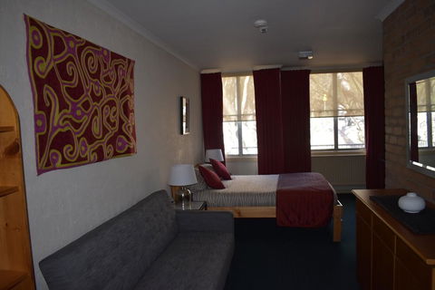 Attunga Alpine Lodge & Apartments - Accommodation Mount Tamborine 1