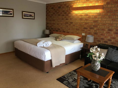 Avoca Motel - Accommodation Mount Tamborine 2