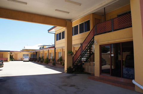 Ayrline Motel - Accommodation Mount Tamborine 2