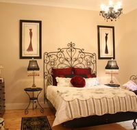 Azalea Cedar-Rose Barossa Valley Villa - Accommodation Mount Tamborine