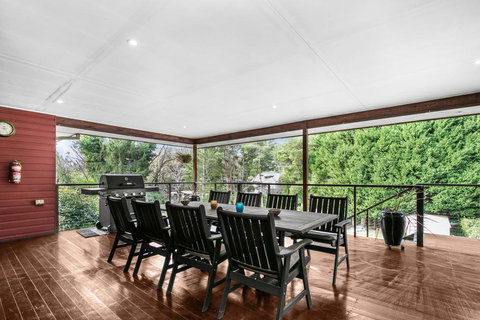Baileys Retreat - Accommodation Mount Tamborine 2