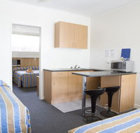 Bamboo Motor Inn - Accommodation Mount Tamborine