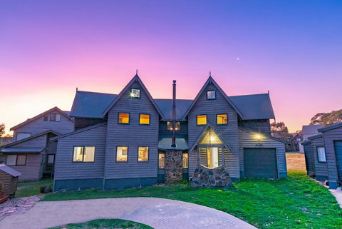 Banjo's Chalet, Alpine-getaways - Accommodation Mount Tamborine 0