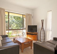 Banksia - Sawtell NSW - Accommodation Mount Tamborine