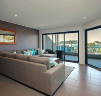 Barefoot Bliss  Fingal Bay - Accommodation Mount Tamborine