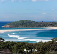 Barefoot' 7/44 Marine Drive - Fabulous Fingal Bay - Accommodation Mount Tamborine